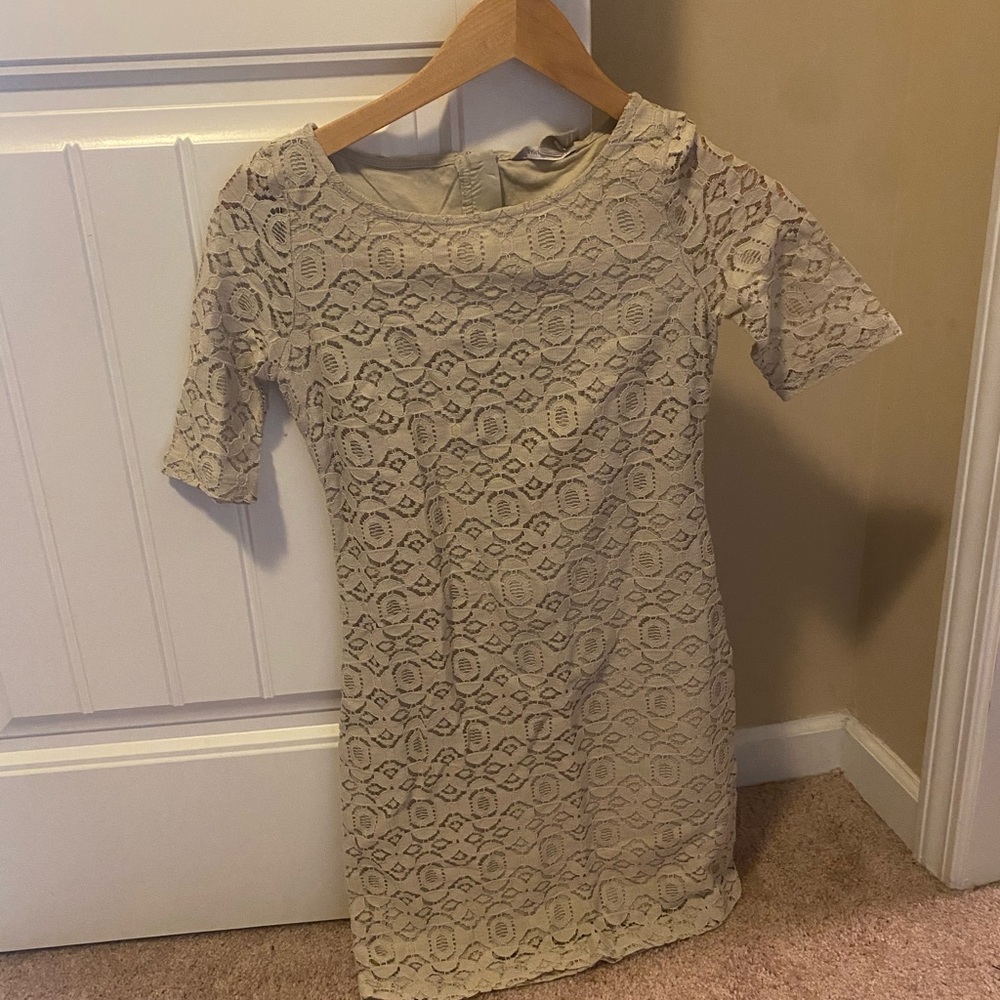 Banana Republic Petite lace lined Easter dress